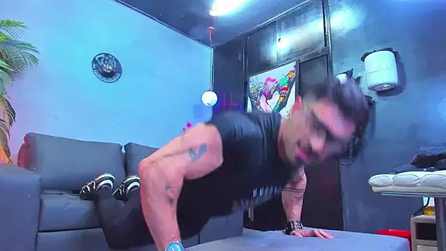 dennis_cox1 from StripChat