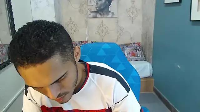 Derek_Storm_ from StripChat is Freechat