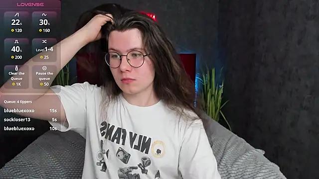 DerekLouis from StripChat