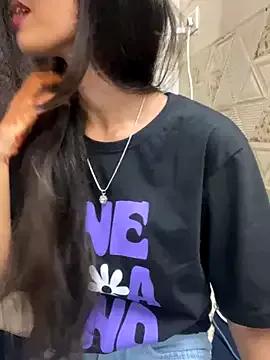 Photos of Desire_Zoya from StripChat is Freechat