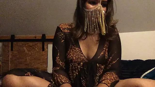 Devika_goddess from StripChat is Freechat