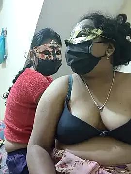 Dhanshri143 webcams show profile image 