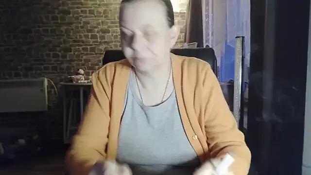 Diamond_Bite from StripChat is Freechat