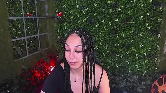 Diamond_naughty from StripChat is Freechat