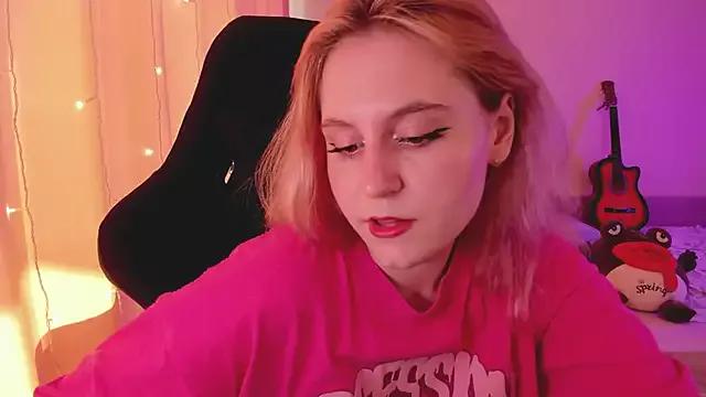 Diana_Flower from StripChat is Freechat