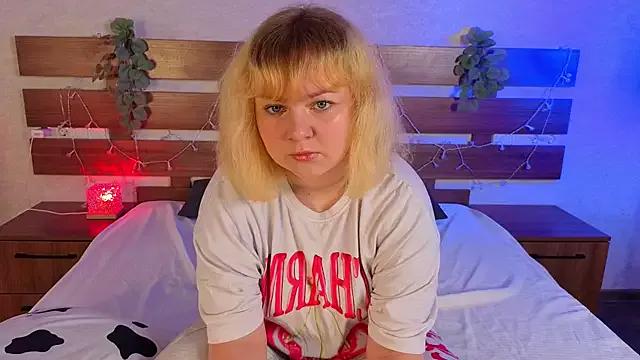 DianaJacobs from StripChat is Freechat