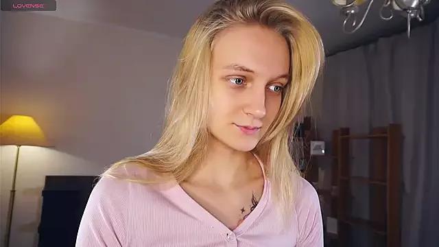 DierdreJacobsohn from StripChat is Freechat