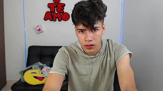 Dimitrixxx__ from StripChat