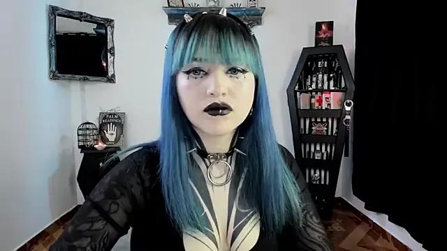 DimmuandDarkness from StripChat