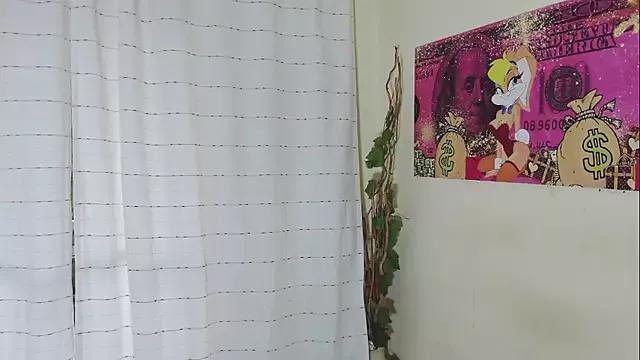 Dirty-horny-xtreme from StripChat is Freechat