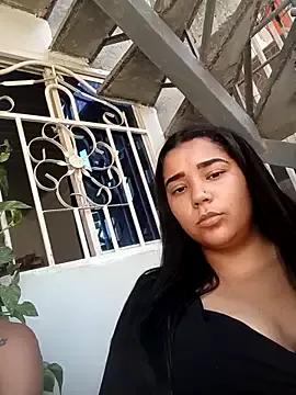 Dirtydoll_latina webcams show profile image 