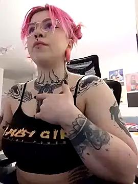 divine_eve from StripChat