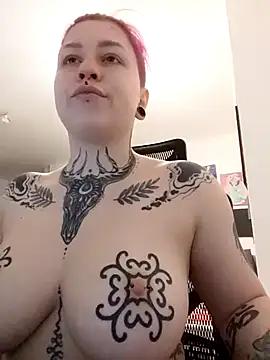 divine_eve from StripChat