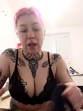 divine_eve from StripChat