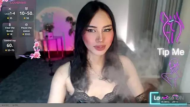 Divine_Goddesss from StripChat is Freechat