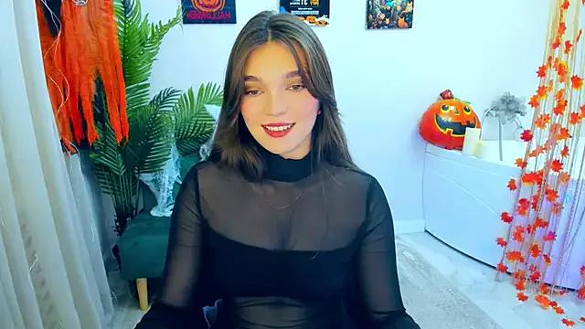 DivineAmour from StripChat is Freechat