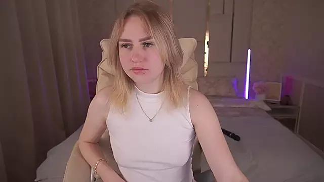 DivineJass from StripChat