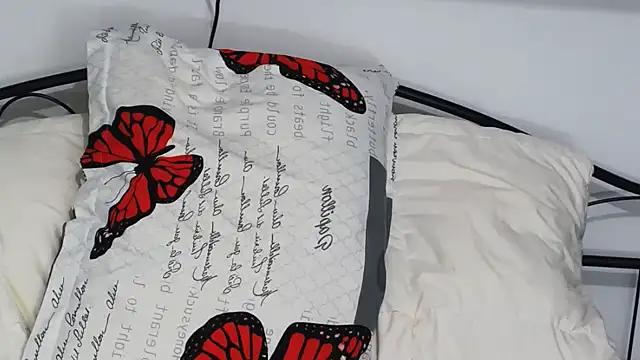 DivinSandra from StripChat
