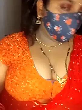 Divyahoty webcams show profile image 