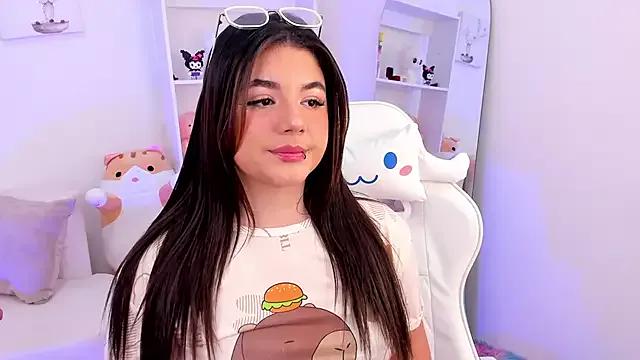 Photos of dolce_antonellaa from StripChat is Freechat