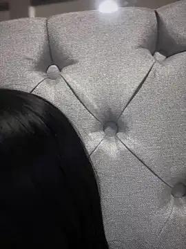 DOLL_ANDY from StripChat