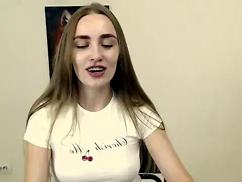 Doll_Angelina from StripChat
