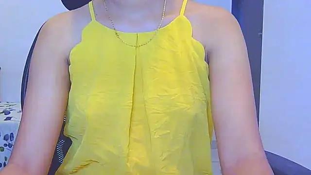 doll_sawra from StripChat