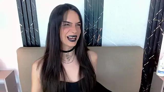 Dollbehavior_ from StripChat