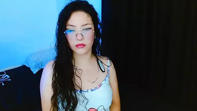 DollCam__ from StripChat
