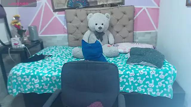 Dolldirtyxxx from StripChat