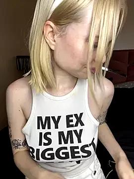 dollfromvenus from StripChat
