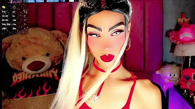 dollswit01 from StripChat