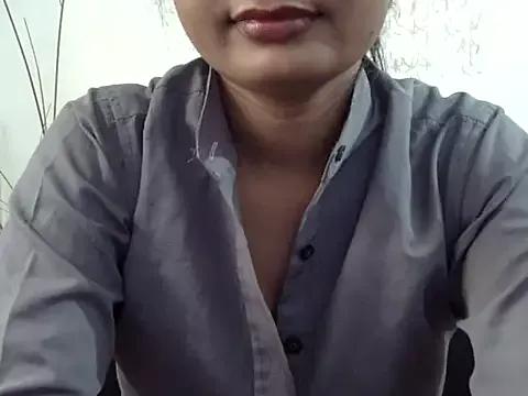 Dolly1206 from StripChat
