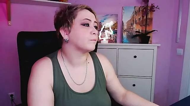 Dolorys from StripChat