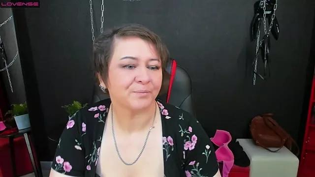 Dolorys from StripChat