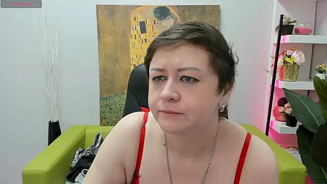 Dolorys from StripChat