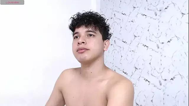 Dominic_king7 from StripChat is Freechat