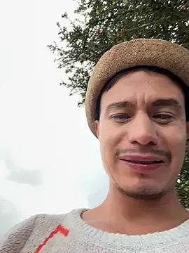 DominickVegas from StripChat is Freechat