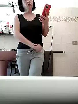 donnapassionate9 from StripChat