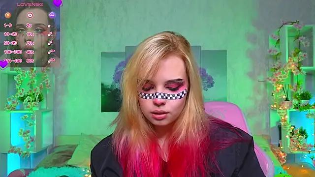 Dirty chat webcam: explore liveshows with versed models, from laying bare to fetishes, in a variety of sexy free adult webcams.