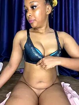 Dorrohpretty from StripChat is Freechat