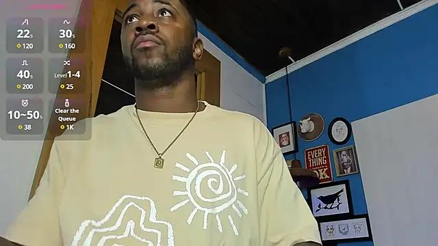 Drake_Nassir4 from StripChat is Freechat