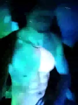 Draken_cherry webcams show profile image 