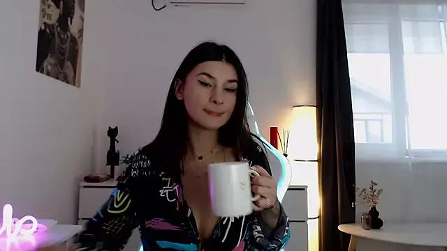 DramaQueen__ from StripChat is Freechat