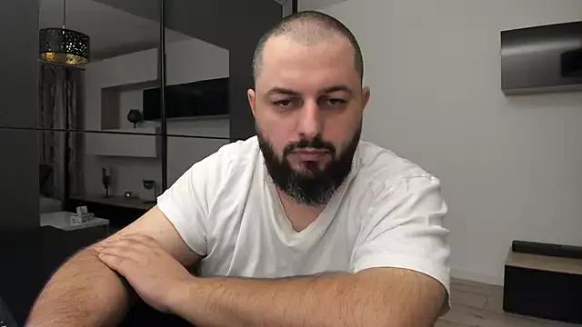 DravenPeak from StripChat is Freechat