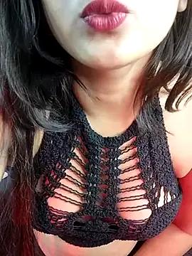 Dreamgirl-situ from StripChat is Freechat