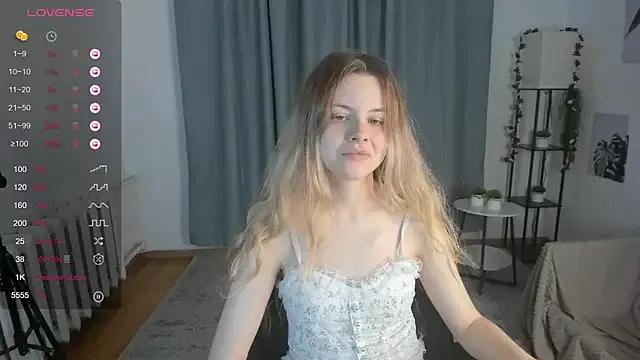 DreamSinder from StripChat is Freechat