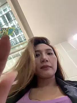Dujuan-d from StripChat