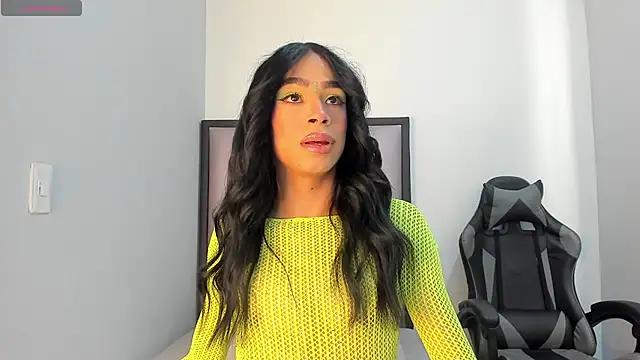 Dirty chat webcam: explore liveshows with versed models, from laying bare to fetishes, in a variety of sexy free adult webcams.
