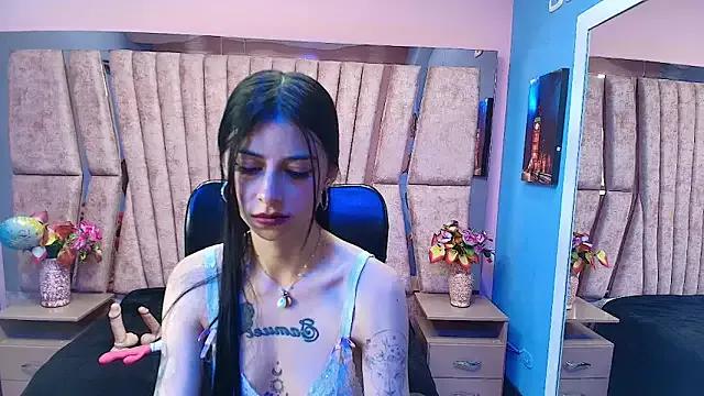 Dulce_Miaa_ from StripChat is Freechat